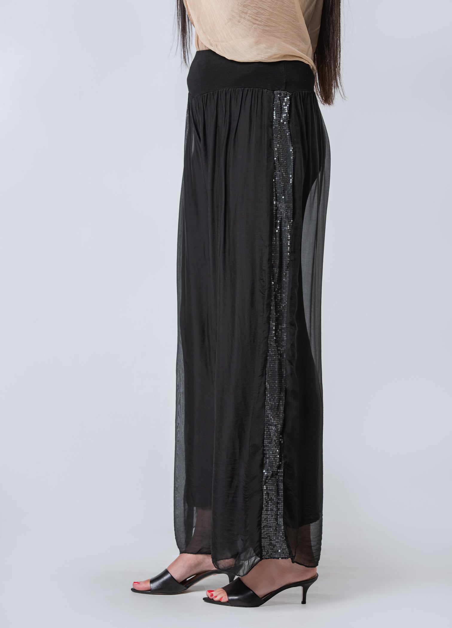 Ada Pant